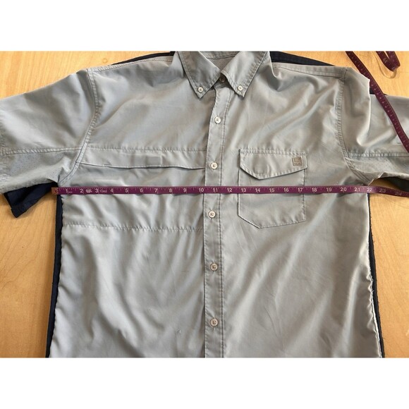 Lot Of 2 Huk Button Up Fishing Shirt Men’s M Performance See Description - Picture 3 of 7